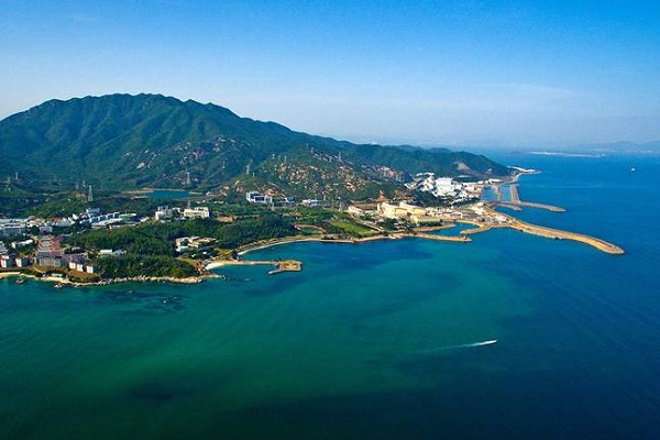 深圳浪騎游艇會(huì)——海上漁排、海上皇宮