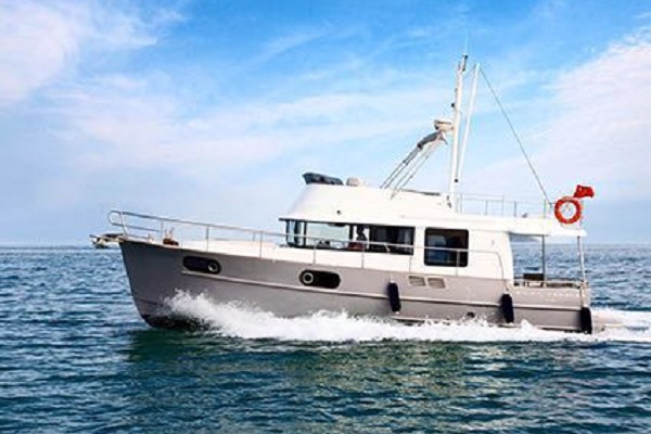 60英尺飛橋游艇 60英尺飛橋游艇