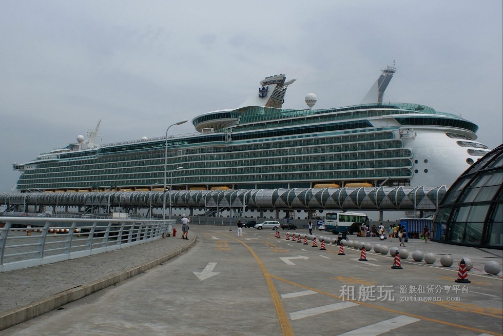 上海港國際客運(yùn)中心碼頭 上海港國際客運(yùn)中心碼頭